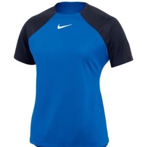 Nike Dri-FIT Academy Pro Short Sleeve Soccer Top Women's M
